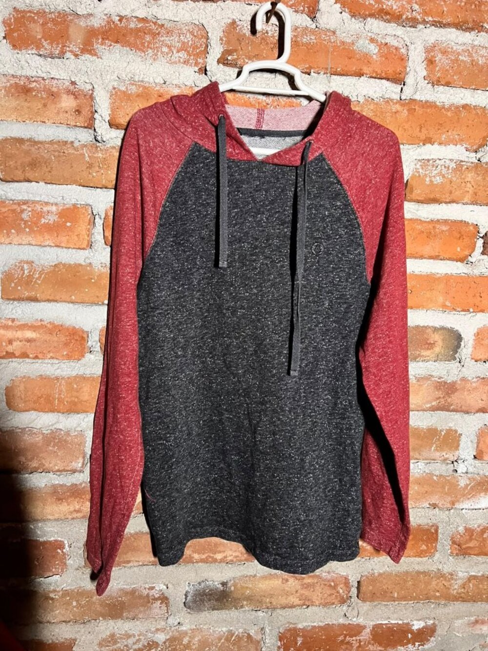 Volcom Mens Colorblock Hooded Long Sleeve Pullover Sweatshirt Sz M/L